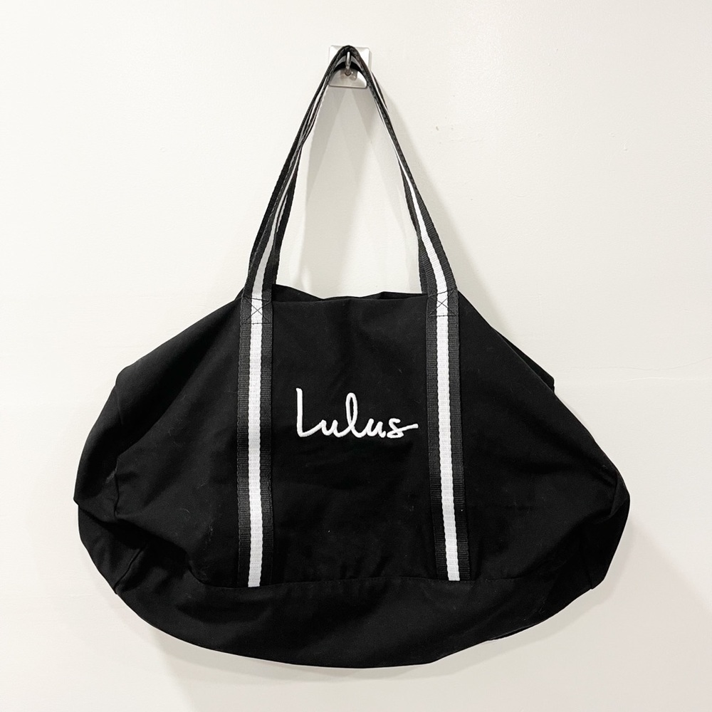Lulu’s Black Duffle Gym Bag Black White Contrast Strap Classic Shoulder Strap
